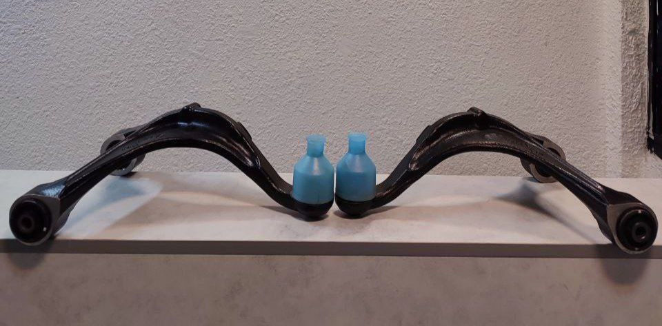 طبق بالا عقب هیوندای وراکروز سمت چپوراست با برند : کرهای درجه یک با کدفنی : 55230 3J000