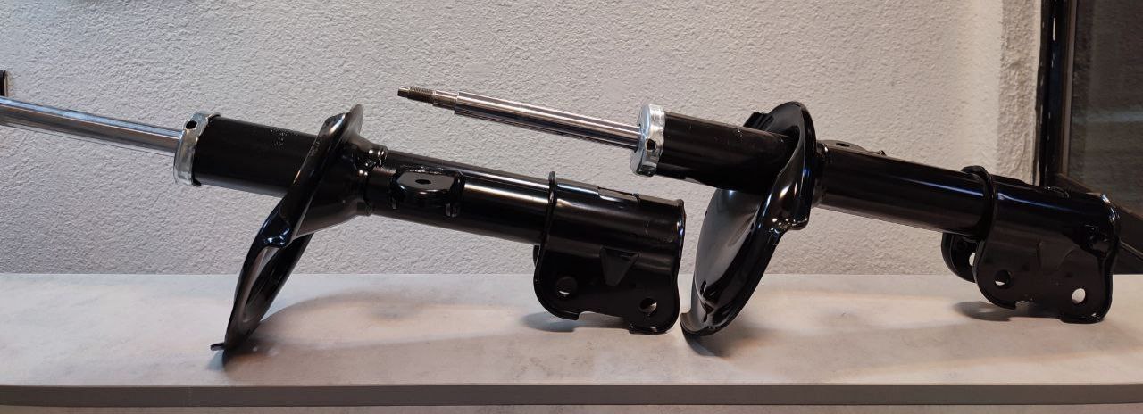 کمک جلو هیوندای وراکروز سمت چپوراست با برند : اصلی جنیون پارت با کدفنی : 54650 2B201